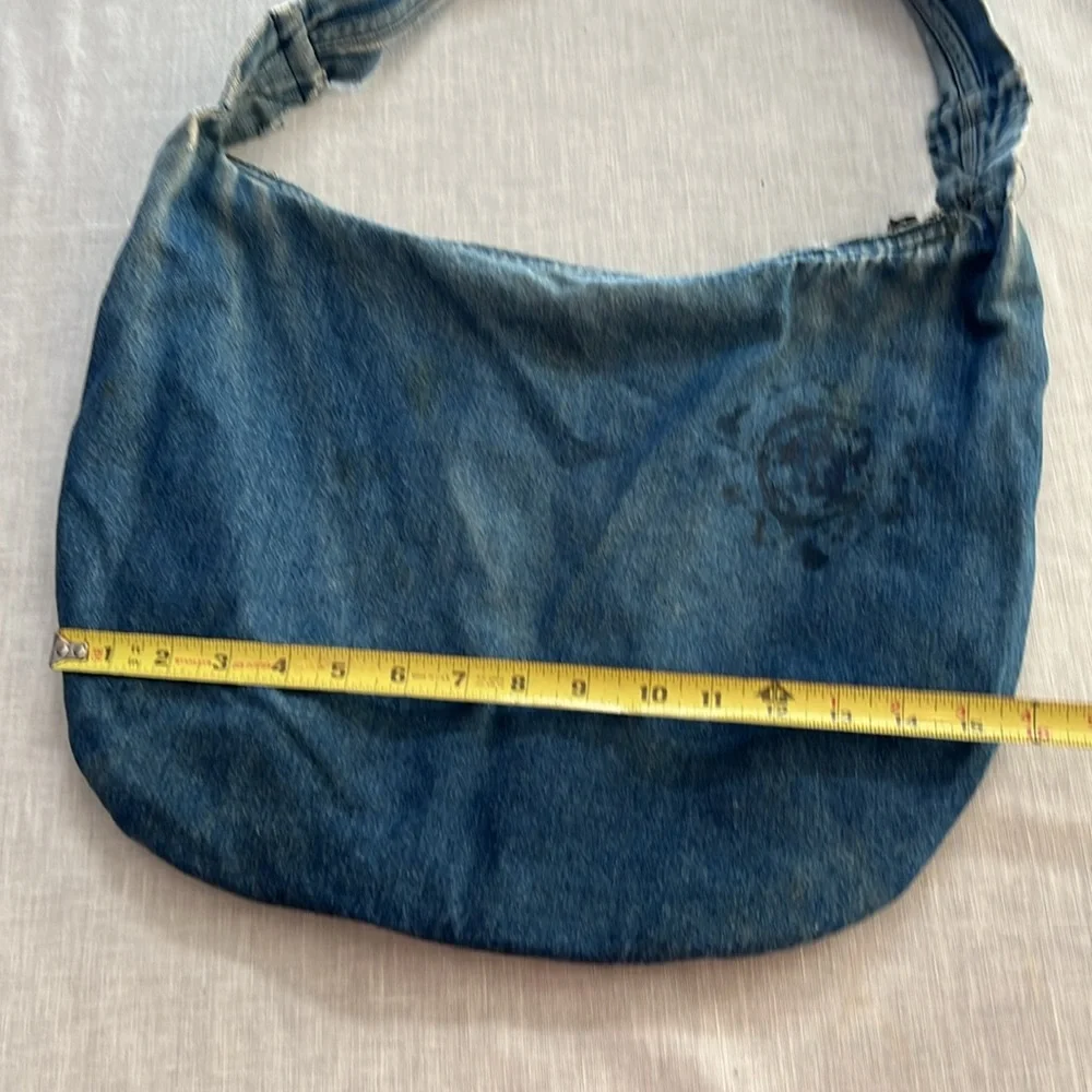 🌞 Blue denim zip up distressed hobo bag large spacious floral lined inside